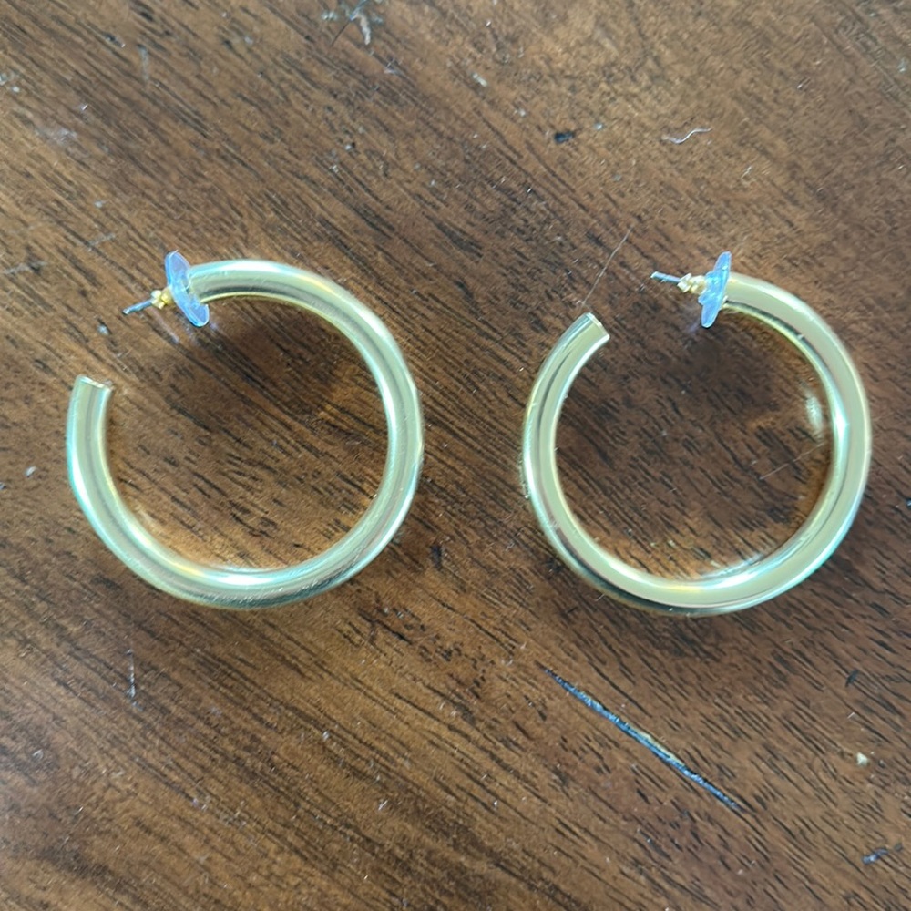 NWOT Madewell gold earrings